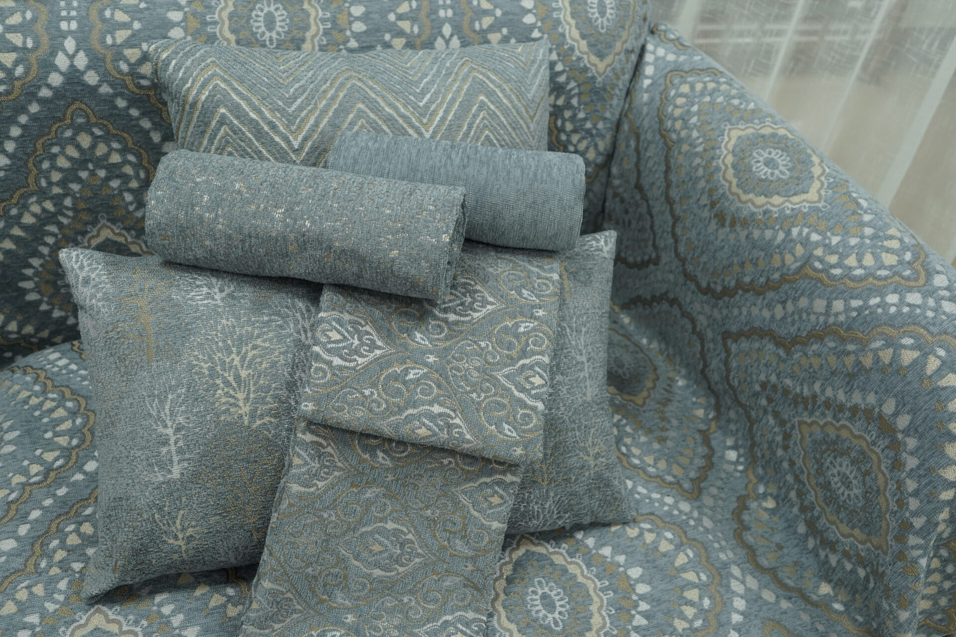 Uses of Jacquard Fabric for Upholstery