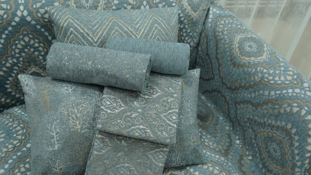 استخدامات قماش الجاكار في المفروشات