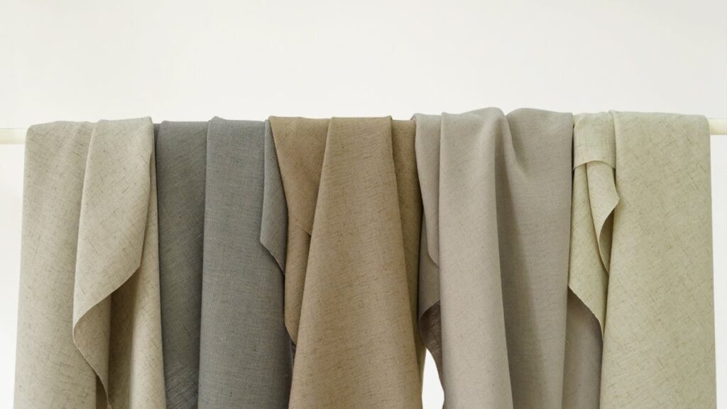 ما هو قماش لينن؟ دليلك الشامل لفهم استخداماته وفوائده 